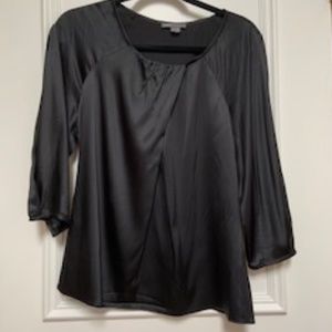 Vince silk scoop neck pullover  blouse